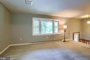 517 Lamp Post Ln, Camp Hill, PA 17011 - Photo 5