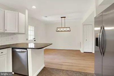 323 Stonehedge Lane, Mechanicsburg, PA 17055 - Photo 13