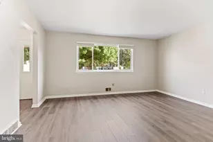 11 W Dulles Dr, Camp Hill, PA 17011 - Photo 9
