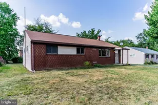 11 W Dulles Dr, Camp Hill, PA 17011 - Photo 1