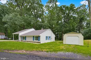 1607 Holtz Rd, Enola, PA 17025 - Photo 5