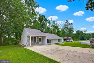 1607 Holtz Rd, Enola, PA 17025 - Photo 3