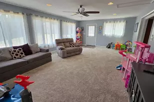 19 W Shore Dr, Camp Hill, PA 17011 - Photo 33