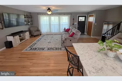 19 W Shore Drive, Camp Hill, PA 17011 - Photo 9