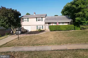 19 W Shore Dr, Camp Hill, PA 17011 - Photo 59