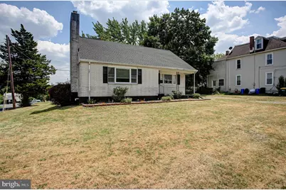 16 E Beale Avenue, Enola, PA 17025 - Photo 3