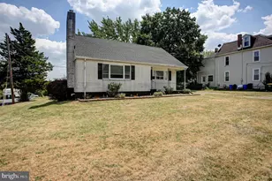 16 E Beale Ave, Enola, PA 17025 - Photo 3