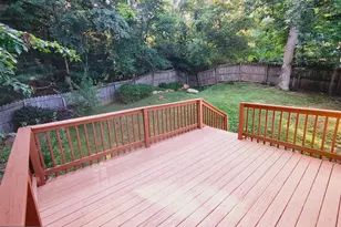 11 Independence Dr, Mount Holly Springs, PA 17065 - Photo 9