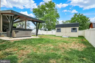 17 Pennsboro Dr, Enola, PA 17025 - Photo 47
