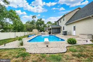 17 Pennsboro Dr, Enola, PA 17025 - Photo 41
