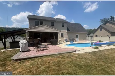 17 Pennsboro Drive, Enola, PA 17025 - Photo 3