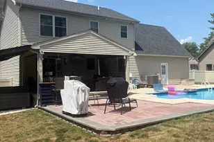 17 Pennsboro Dr, Enola, PA 17025 - Photo 5