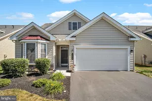 225 Loyal Dr, Mechanicsburg, PA 17050 - Photo 1
