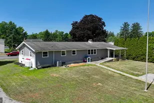 21 East St, Mount Holly Springs, PA 17065 - Photo 45