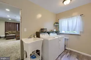 21 East St, Mount Holly Springs, PA 17065 - Photo 23