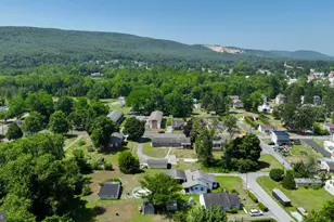 21 East St, Mount Holly Springs, PA 17065 - Photo 51