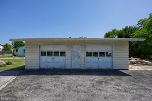 21 East St, Mount Holly Springs, PA 17065 - Photo 37