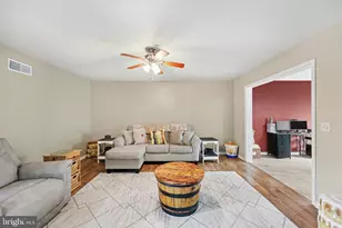 304 Briar Ridge Cir, Enola, PA 17025 - Photo 11
