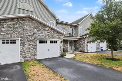 304 Briar Ridge Circle, Enola, PA 17025 - Photo 3