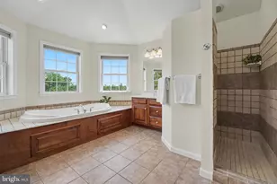 2 Ridge Dr, Carlisle, PA 17015 - Photo 23