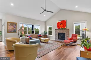 126 S Mountain Dr, Carlisle, PA 17013 - Photo 23