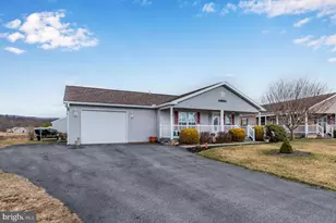 30 Adele Ave, Carlisle, PA 17015 - Photo 3