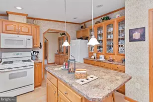 30 Adele Ave, Carlisle, PA 17015 - Photo 7