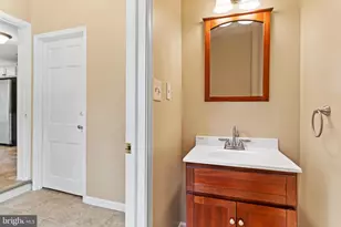 1704 Wyndham Rd, Camp Hill, PA 17011 - Photo 15
