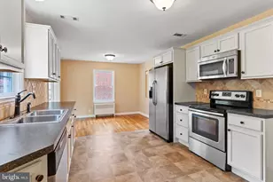 1704 Wyndham Rd, Camp Hill, PA 17011 - Photo 5
