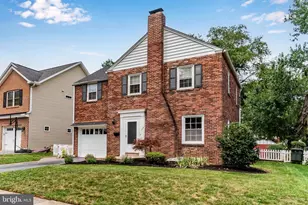 1704 Wyndham Rd, Camp Hill, PA 17011 - Photo 3