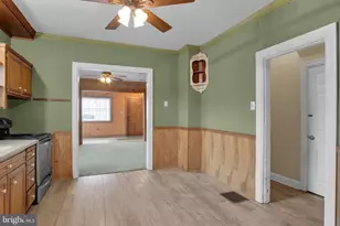 21 H St, Carlisle, PA 17013 - Photo 7