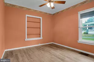21 H St, Carlisle, PA 17013 - Photo 15