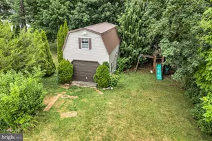 21 H St, Carlisle, PA 17013 - Photo 33