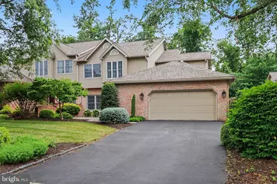 12 Crain Circle, Lemoyne, PA 17043 - Photo 1