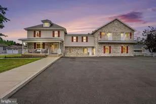 924 W Trindle Rd, Mechanicsburg, PA 17055 - Photo 1