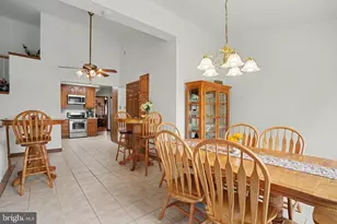 924 W Trindle Rd, Mechanicsburg, PA 17055 - Photo 11