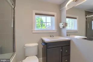 223 S Pitt St, Carlisle, PA 17013 - Photo 5