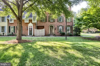 14 Kensington Square, Mechanicsburg, PA 17050 - Photo 1