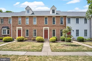 477 Delancey Ct, Mechanicsburg, PA 17055 - Photo 1