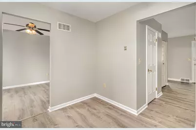 501 Allenview Dr, Mechanicsburg, PA 17055 - Photo 11