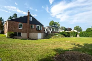 926 Valley Rd, Enola, PA 17025 - Photo 5
