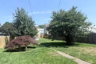 61 W Main St, New Kingstown, PA 17072 - Photo 3