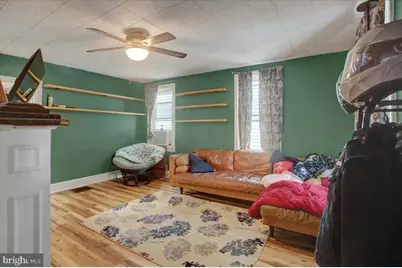 323 E Garfield Street, Shippensburg, PA 17257 - Photo 5