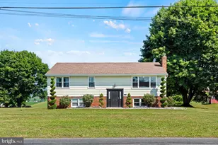 236 Ridge Hill, Mechanicsburg, PA 17050 - Photo 1