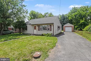 12 Birch St, Mechanicsburg, PA 17050 - Photo 3