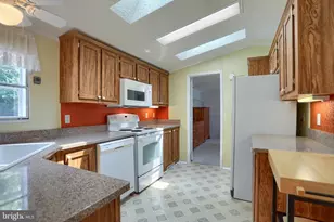 36 Garden Pkwy, Carlisle, PA 17013 - Photo 13