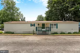 36 Garden Pkwy, Carlisle, PA 17013 - Photo 27