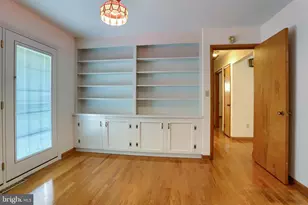 26 Amherst Dr, Camp Hill, PA 17011 - Photo 11