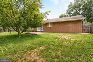 26 Amherst Dr, Camp Hill, PA 17011 - Photo 35