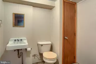 26 Amherst Dr, Camp Hill, PA 17011 - Photo 25